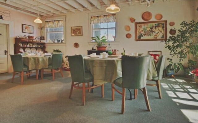 School House Inn Bed & Breakfast