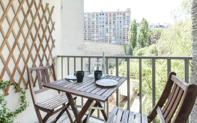 Cute Parc Chaumont Studio
