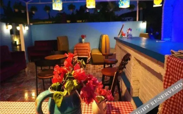 Weidu Inn Weizhou Island