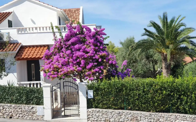 Holiday Home Brac