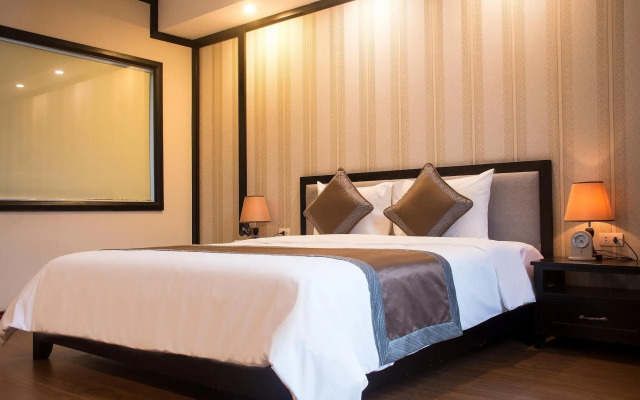 Top Hotel