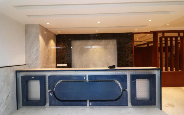 Hotel Rove by OYO Rooms