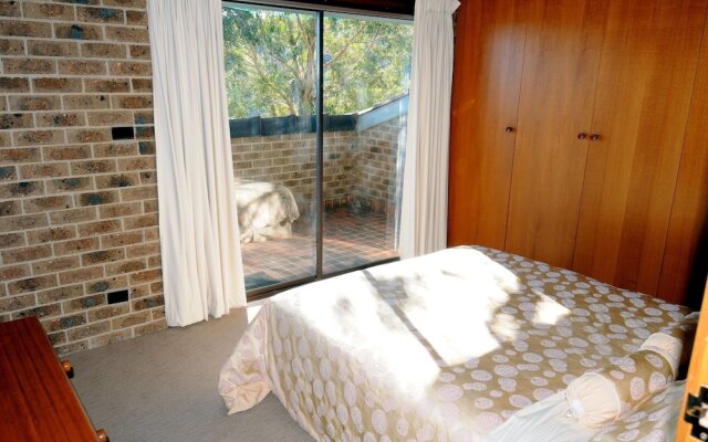 Bundilla 3 - Lake views from the Balcony