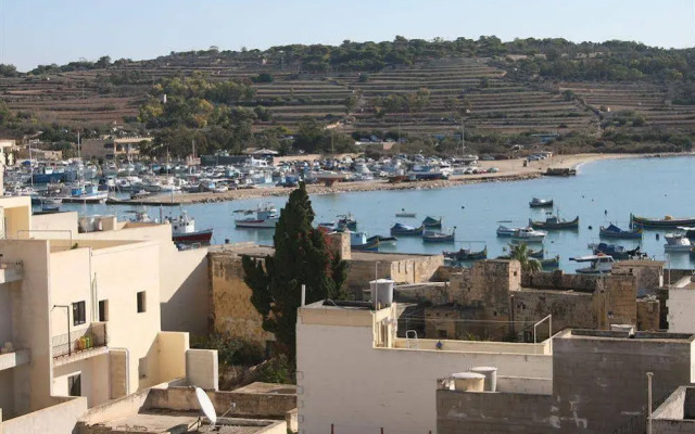 Harbour Lodge
