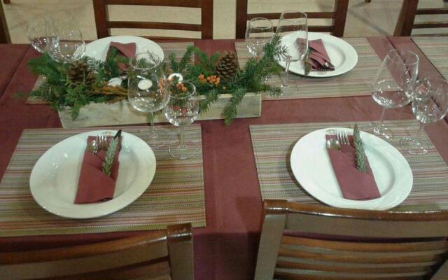 Hostal Torremirona
