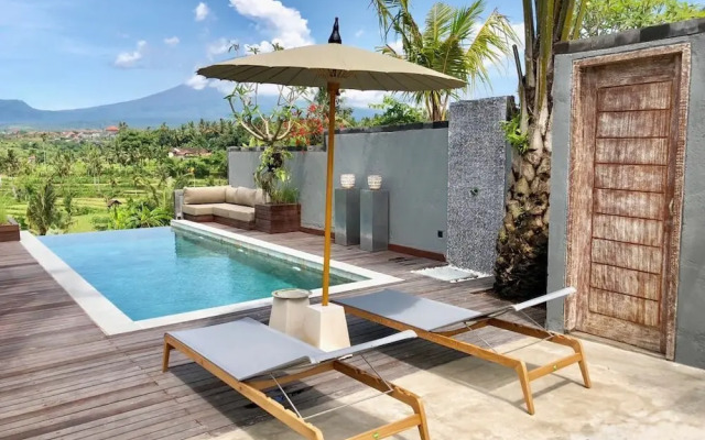Lempuyang Boutique Hotel