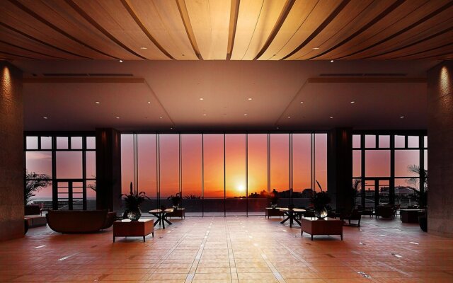 Hilton Okinawa Chatan Resort