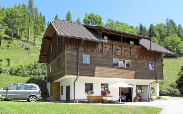 House Enzian Arriach