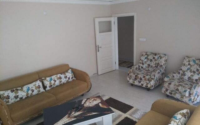 H&M House Butik Otel