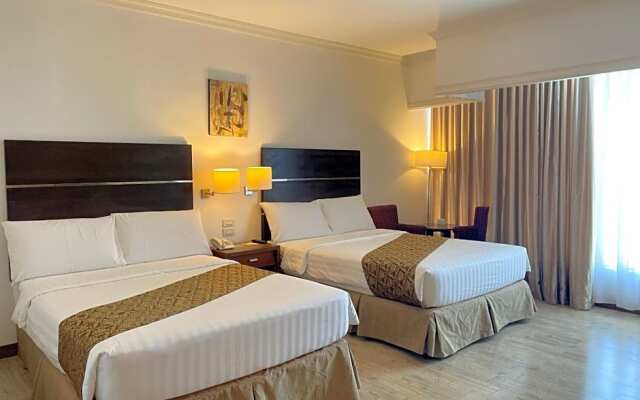 Days Hotel by Wyndham Iloilo