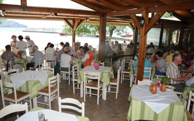 Costas & Chrysoula