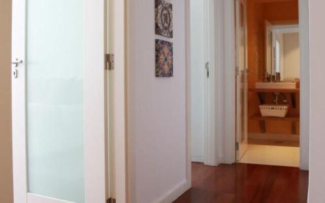 Lovelystay - Chiado 3Bedroom Wonder