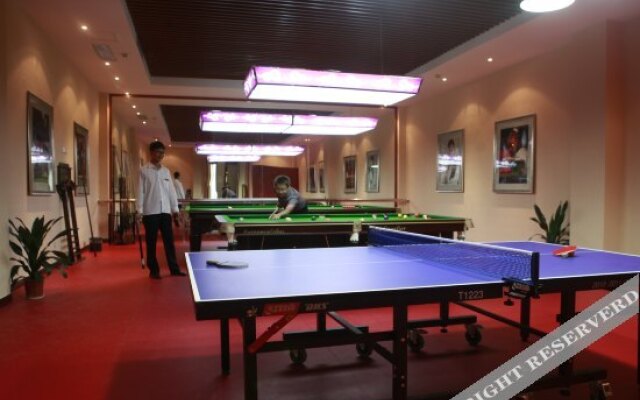 Shennong Hotel