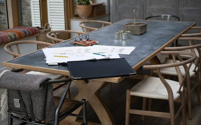 Beautiful 1-bed Apartment