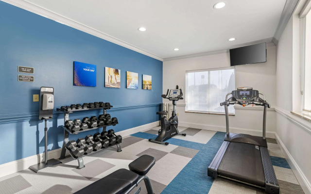 Comfort Suites Valdosta Mall Area