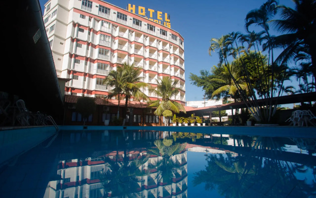 Acrópolis Marina Hotel