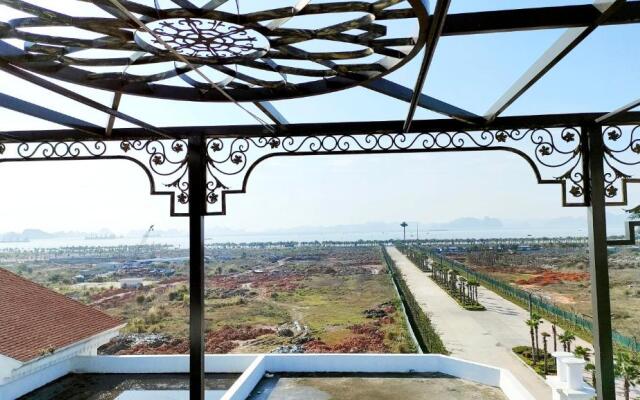 Halong Lavender Hotel