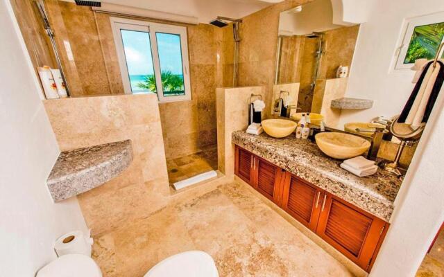 Villa Mar Azul Luxury 6 Bedrooms