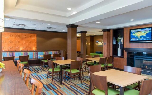 Fairfield Inn & Suites Omaha Downtown