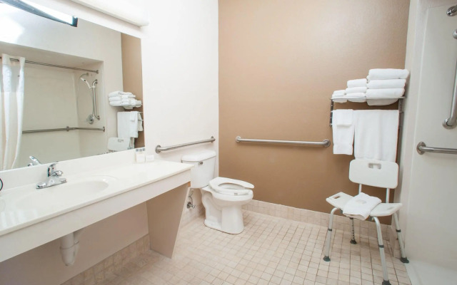 Northfield Inn, Suites & Conference Center