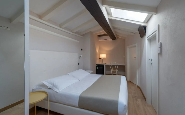 Residenza Accademia , Mantegna Hotels