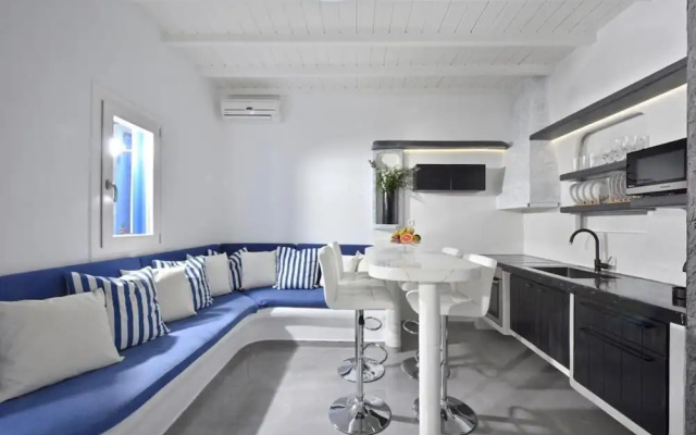 Fulfill your Holiday Dreams at Mikonos