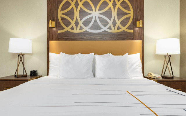 La Quinta Inn & Suites by Wyndham Marble Falls