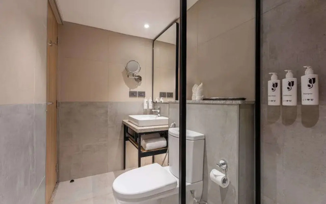 Park Inn & Suites By Radisson Thrissur East Fort