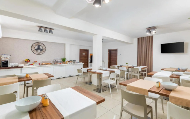 Villa Nina Apartments