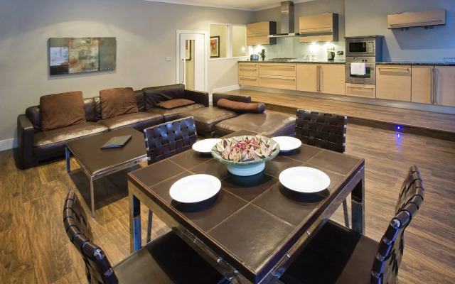 Burnets Apartments