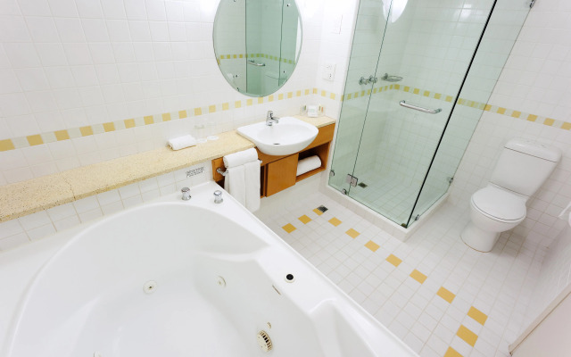 Crowne Plaza Perth by IHG