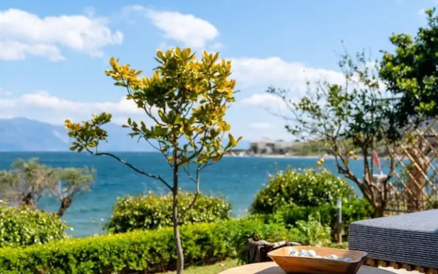 Lefkon Villa With Pool by the Sea - N Peloponnese