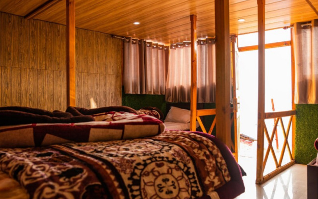 Elwood Resort Pangot