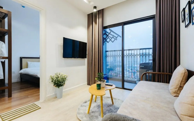 D El Dorado Westlake Luxury Apartments