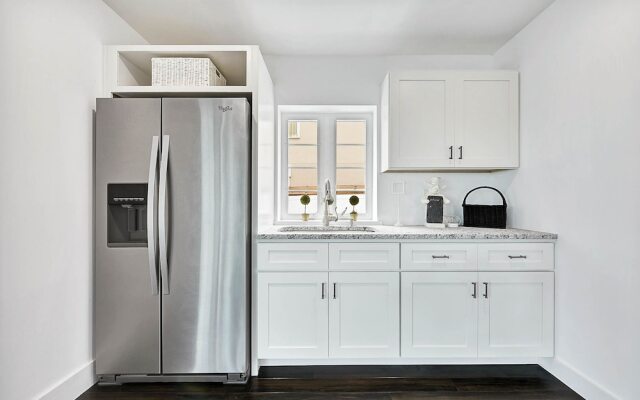 Anastasia Beach House by Vtrips