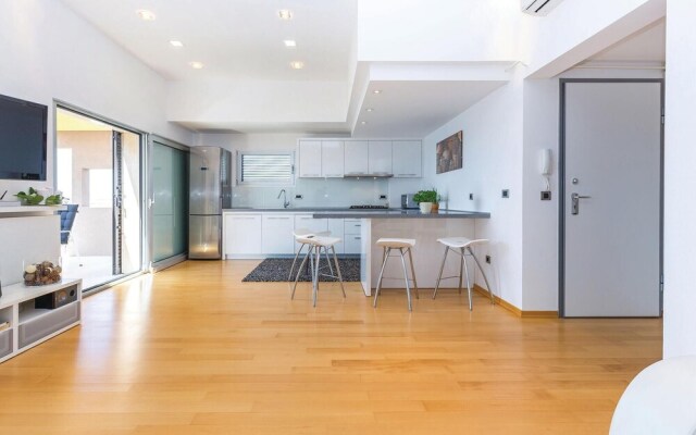 Awesome Home in Crikvenica With Wifi and 2 Bedrooms