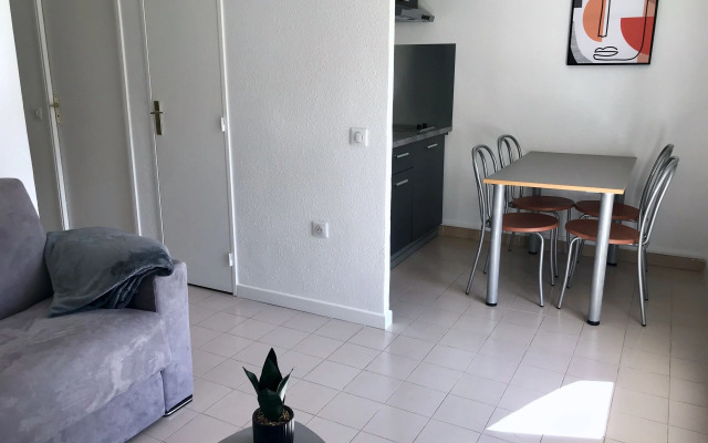 Beach Cannes Bungalows