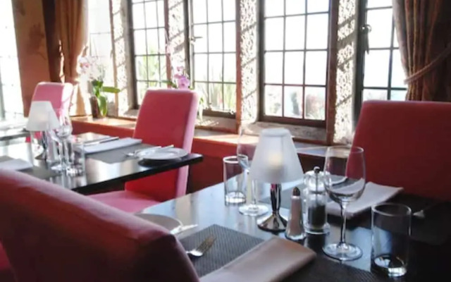 Trevalsa Court Hotel