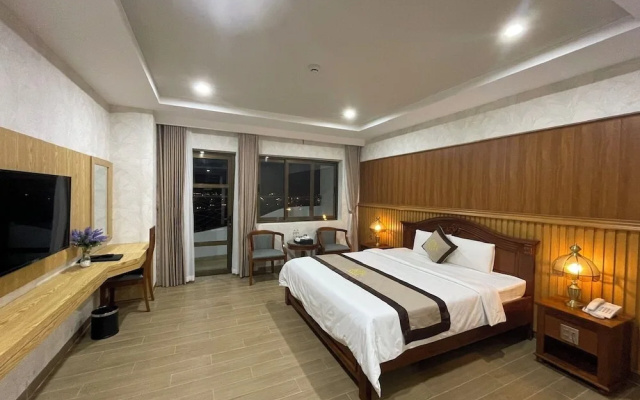 Rex Hotel Binh Dinh - by BAY LUXURY – Guest Rooms – An Nhon