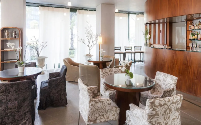 Cosmo Residence