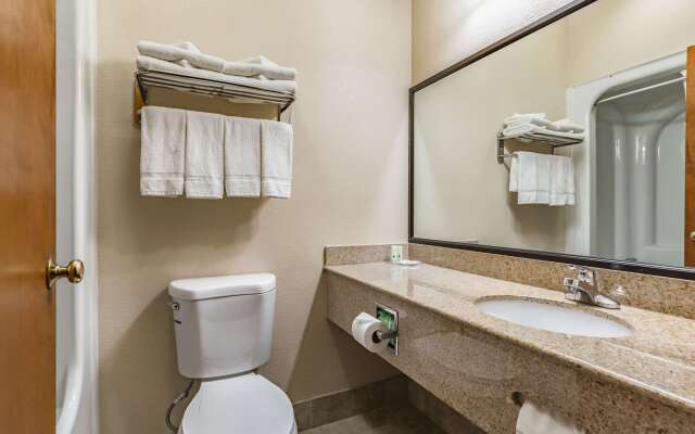 Quality Inn Schenectady - Albany