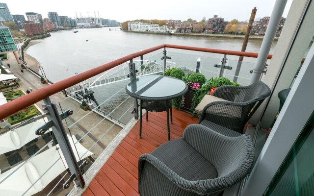 River view Luxury 3bed flat with views