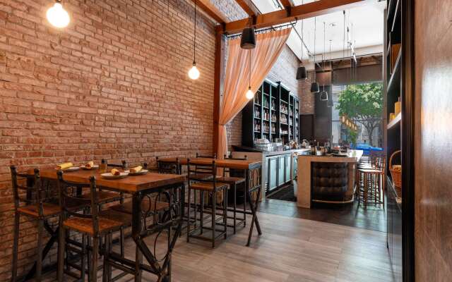 The O Hotel, Trademark Collection by Wyndham