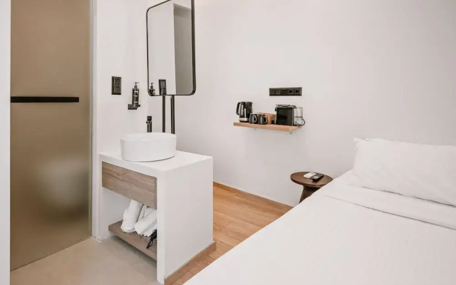Plānis Str Urban Suites by Semavi