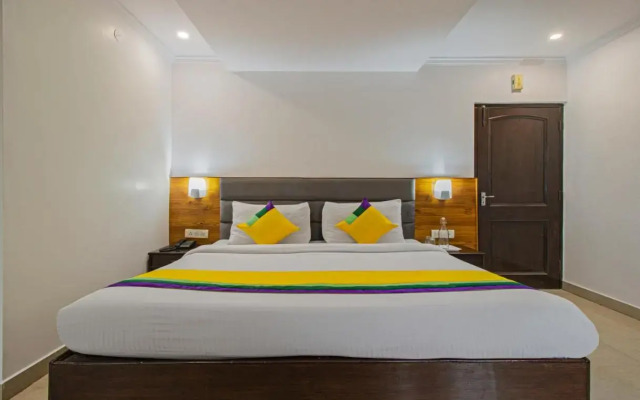 Hotel Peak View, 300 Mts From Mall Road