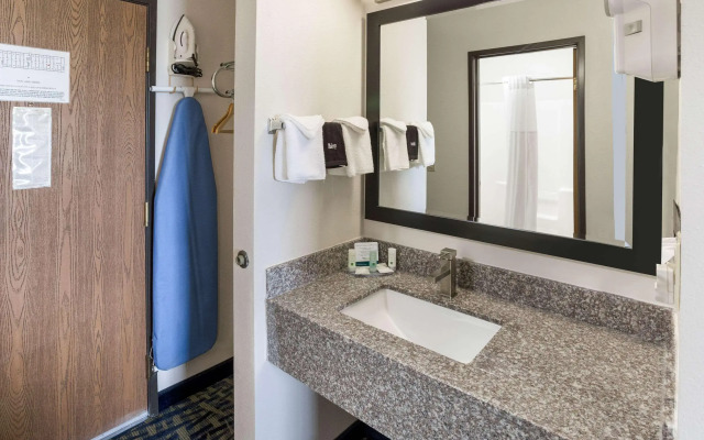 Quality Inn