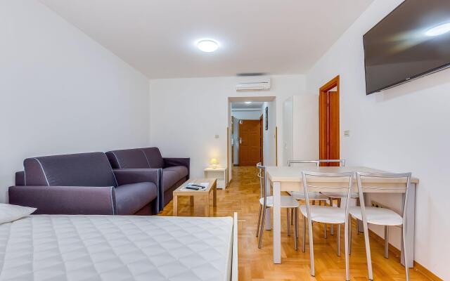 Main Street Apartments