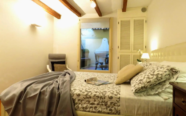 Cesare Battisti Apartment