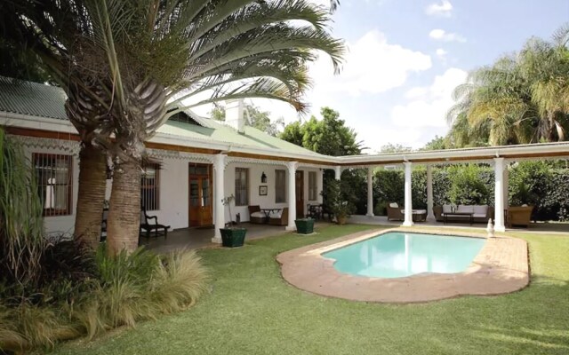 Lawley House