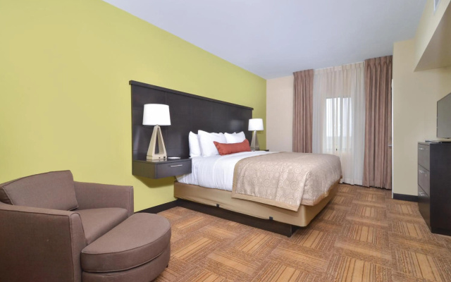 Staybridge Suites Tomball - Spring Area by IHG